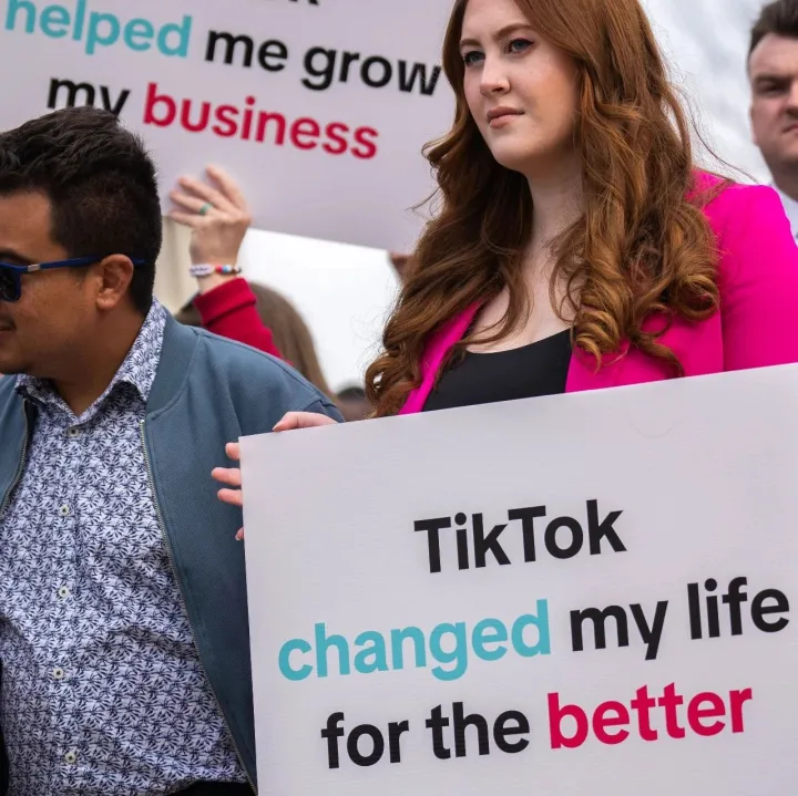 TikTok的"轻叹"：当娱乐遇上地缘政治的无声战争