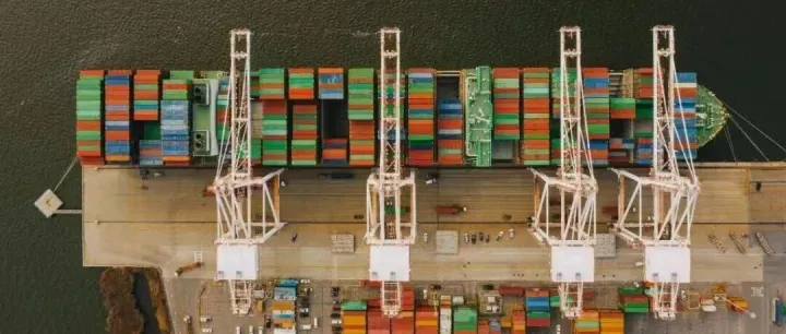 美西运价飙升17%，美东回暖9.7%，美线运价半年首涨引关注