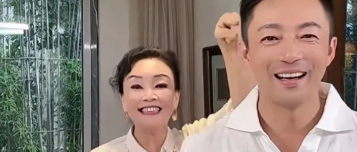 张兰、汪小菲杀回快手带货，合体开播拿下榜一，赚大发了