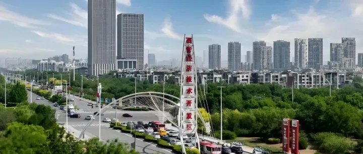 上海合作组织峰会在天津举办，天津是个怎样的城市？天津有什么产业园？天津有什么港口口岸？走进天津文化风俗