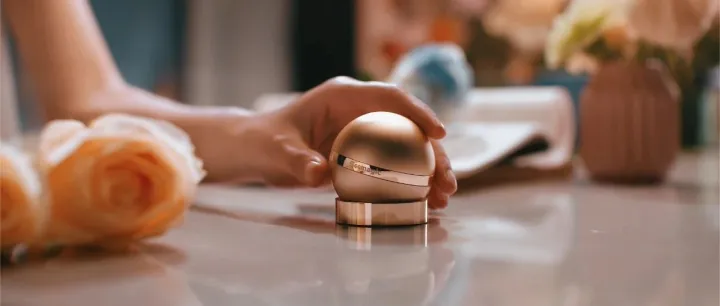 灵魂拷问 | Seemagic醒刻的电动款指甲刀究竟值不值得？