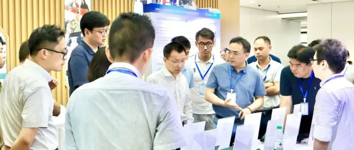 智芯携全系车规MCU“超能矩阵”，强势解锁吉利汽车2025创新生态大会！