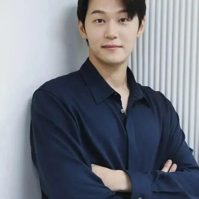 '에스콰이어' 이학주 "&실제 아내도 연<em>상</em>, 프러포즈=<em>담</em>백하게 편<em>지</em> 써줬다..나는 에겐남 ..