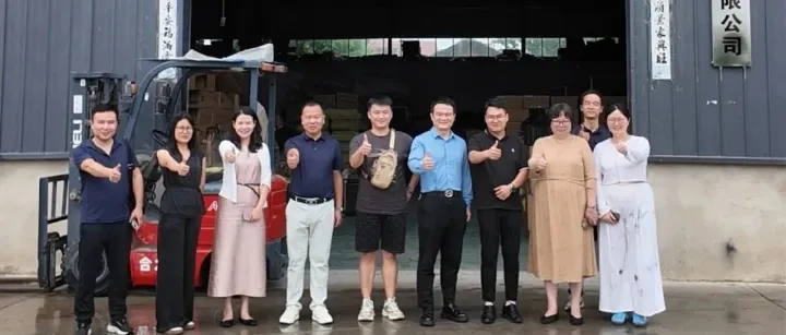 十余家跨境企业赴第二、三期汉川童车工厂“探厂选品”