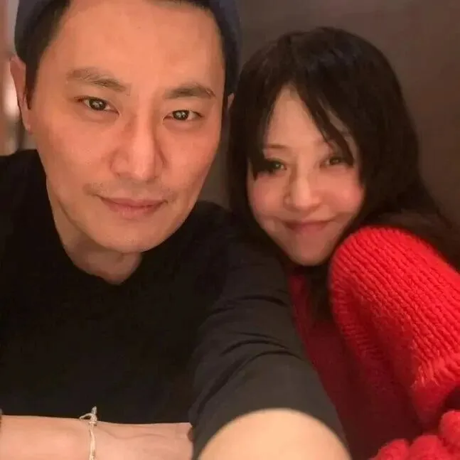 서정희, &6살 연하 남편과 5년째 결혼<em>식</em> 안 했다…"딸 서동<em>주</em> 결혼 때문에 포기"('<em>퍼</em>라..