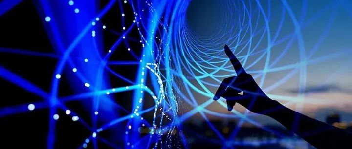 从“助手”到“同事”：AI智能体如何重塑企业运作