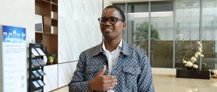 <em>Botswana</em> Sinologist marvels at SZ’s rise