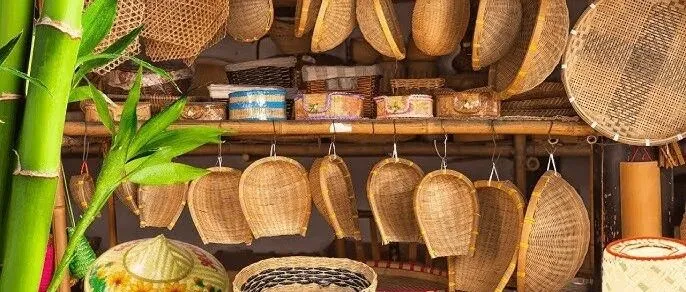 广西县城竹编出口半年狂揽6.63亿！中国非遗竹编海外遭疯抢 | 爆品洞察