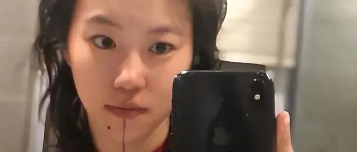 王菲女儿窦靖童换一身美到认不出！“整容式”亮相美如仙女，天后基因强大！