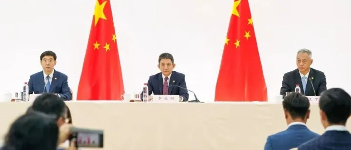 快讯，中美以合作方式妥善解决TikTok相关问题等达成了基本框架共识！