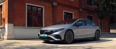 2025款梅赛德斯-奔驰EQS 500 4<em>MATIC</em>正式上市，售价88.1万元，配置增加/续航提升
