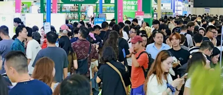 成都宠博会，被它博合并后的首秀合格吗？