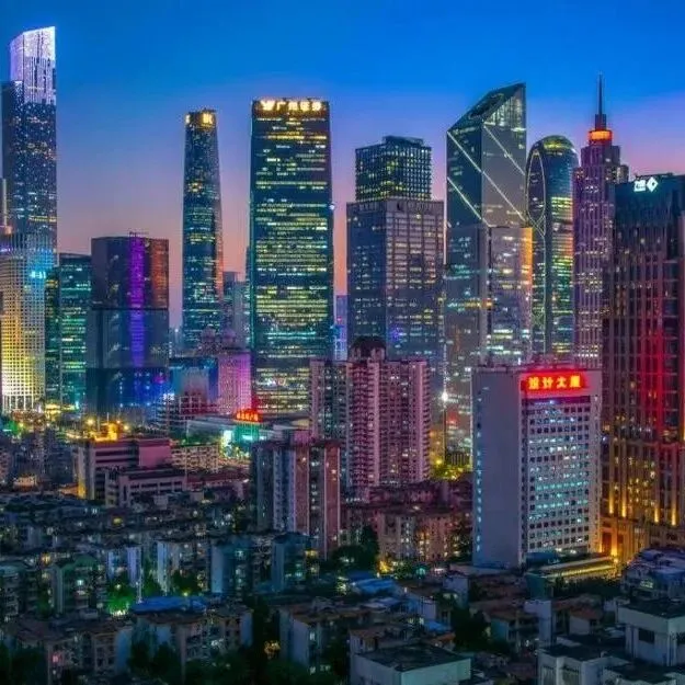 从全国烂泥地到世界基建狂魔，中国70年来的炼狱修炼！