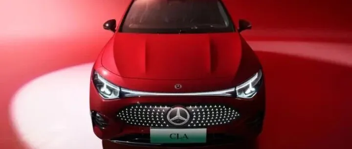 全新奔驰纯电CLA正式开启预售，史上最智能奔驰，售价25.9万元起