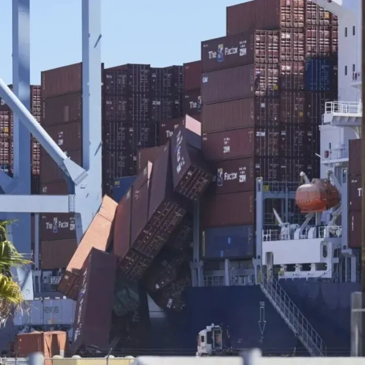 以星又有ZEX航线货轮出事！“科罗拉多号”在航行途中起火，曾挂靠盐田港，已改道釜山港