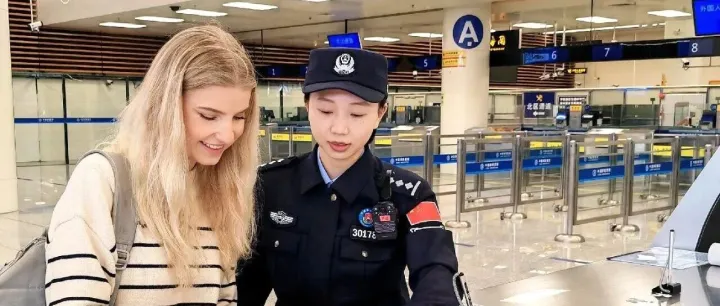 China launches new K visa for global tech talent 中国新增K字签证，明起实施