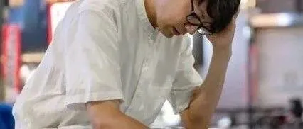 两极分化的日本男女：30多岁的日本男性四成没谈过恋爱，二十多岁的日本女性则一半在谈恋爱……