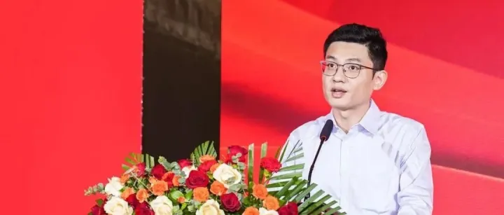 欧科佳荣膺2025中国农机TOP50+两项大奖，以创新电子科技助力农业机械智能化变革