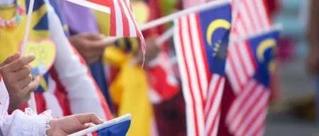 一年过两次国庆节的“赢家”，居然是……马来西亚？！