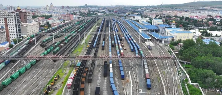 中欧班列东<em>通道</em><em>升级</em>，畅通发展<em>新</em>动脉