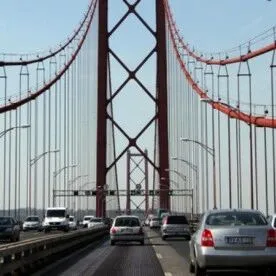 特茹河两座大桥过路费明年上涨