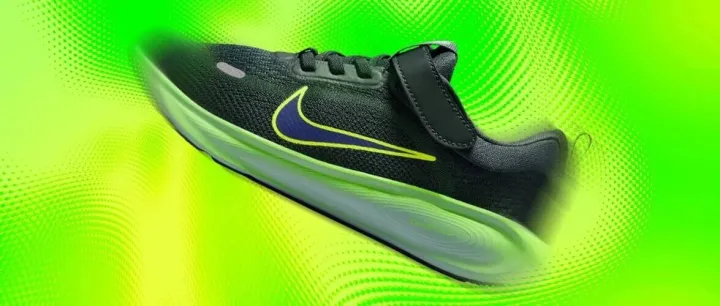 NIKE <em>STELLAR</em> RIDE 各就各位！尽兴开跑