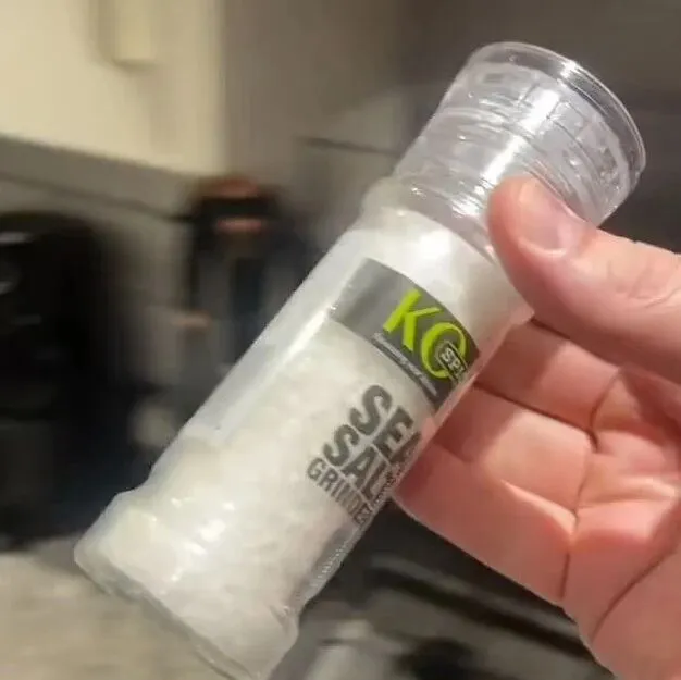 盐瓶上竟藏了个小机关，99%澳洲人都还没发现！这也太好玩了！