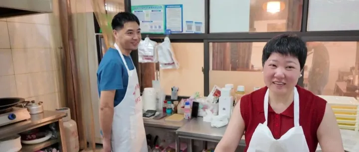 义乌这家火了10年的饭店，一口直接封神！