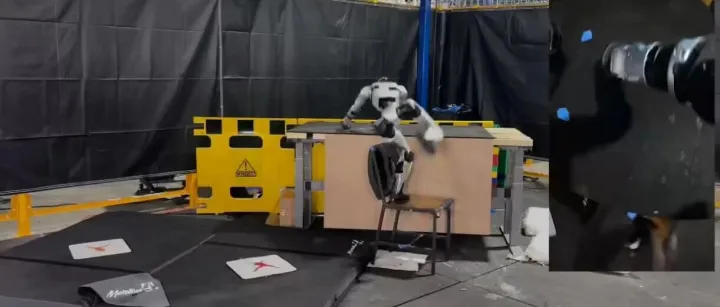 宇树G1人形机器人再进化：能爬桌子、搬凳子，美国团队新成果