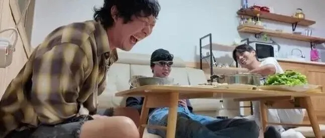 너무 별로였나…"주인 <em>의</em>식 <em>오</em>래 걸려"