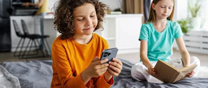 Kids Spend Hundreds Online <em>Without</em> Asking Parents