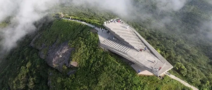 <em>孟</em>凡浩-line+深圳在建新作：<em>梅</em>沙尖观景台，山尖石亭