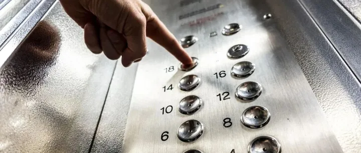 <em>广告</em>费总打水漂？电梯<em>广告</em>：从<em>CPM</em>到CPE，让每分钱“生息”！