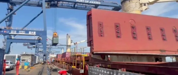 嘉兴港<em>直航</em>非洲新<em>航线</em><em>开通</em>