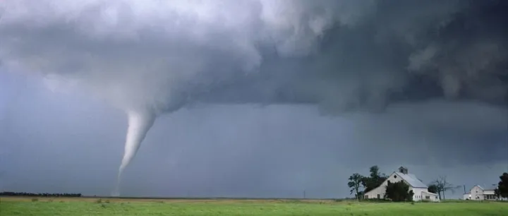 <em>美国</em>为什么<em>总</em>发生龙卷风？