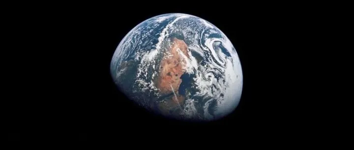 <em>現</em>代文明