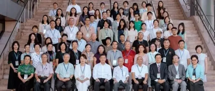 陳浩泉應邀出席    汕頭大學文學<em>論</em><em>壇</em>