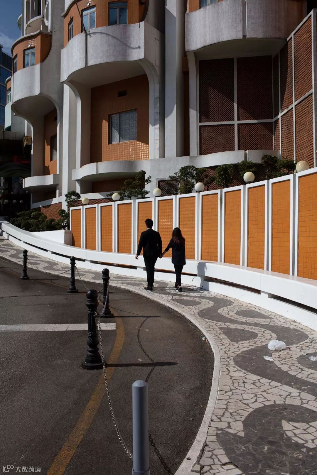 谁说澳门的年轻人都去赌场当荷官了？ |小南特稿- 大数跨境