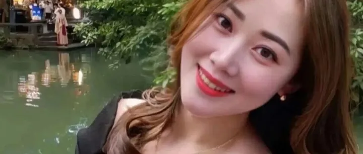 打开微信<em>附近</em>人，怎么精确搜索<em>附近</em>30岁到40岁<em>的人</em>，精准社交攻略！