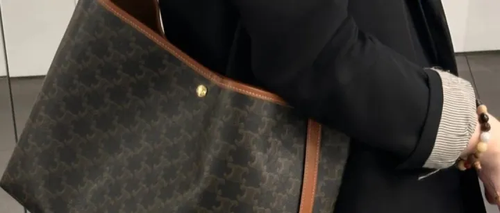 谁懂这包的百搭程度｜CELINE <em>Soft</em> Shopper 购物袋