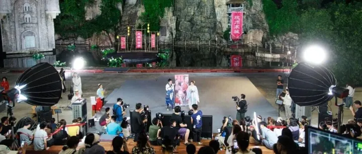 <em>娱乐</em><em>直播</em><em>新</em>标杆  户外<em>直播</em><em>新</em>选择｜“佳<em>直播</em>”解决方案2.0