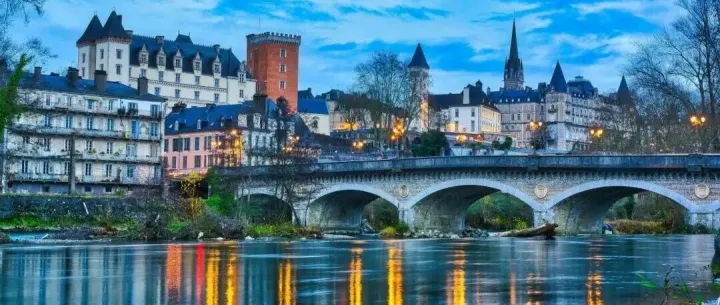 在<em>常州</em>丨不同家庭收入对应选择哪个国家留学