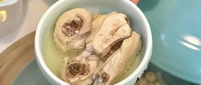 湛江特色风味：<em>沙</em>姜鸡汤/硇洲龙虾   新加坡40年叻<em>沙</em>老店