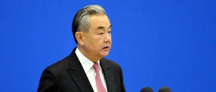 落实全球治理倡议　共建人类命运共同体——在第二十三届蓝厅论坛上的讲话