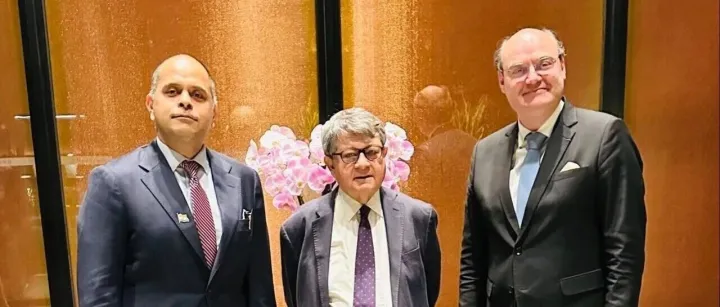 印度国家发展咨询机构副主席与总领事进行一系列深入的对话