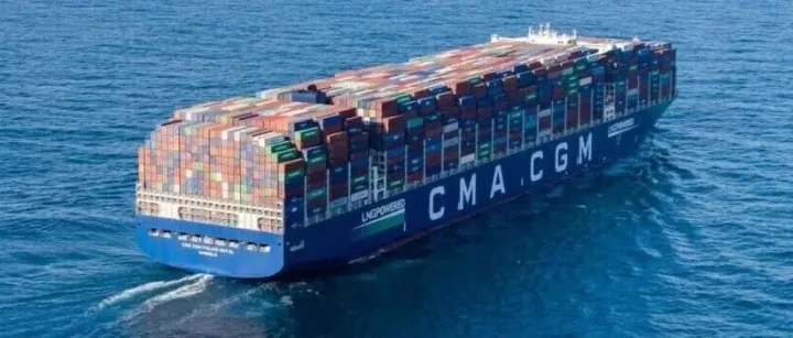 达飞海运 : 13,000TEU甲醇双燃料新船“CMA CGM <em>Helium</em>”命名
