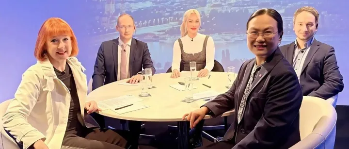 亓玫大使出席奥地利OKTO电视台全球治理主题圆桌会