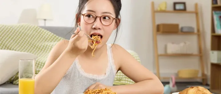 一个异性，不删<em>你</em>，<em>不</em>拉<em>黑</em><em>你</em>，也<em>不</em>联系<em>你</em>，其实意思很明显了