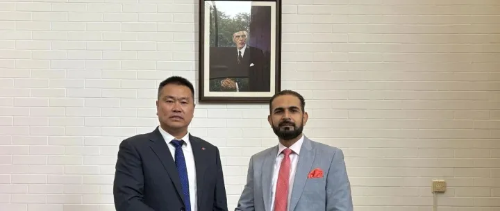 总领事会见CEATEC中国欧洲经济技术合作协会一行