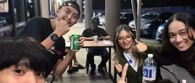 1 <em>lost</em> phone, 2 videos, and an unexpected friendship in Malaysia